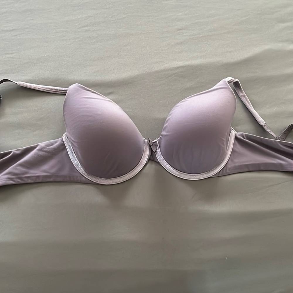 Victoria’s Secret bra